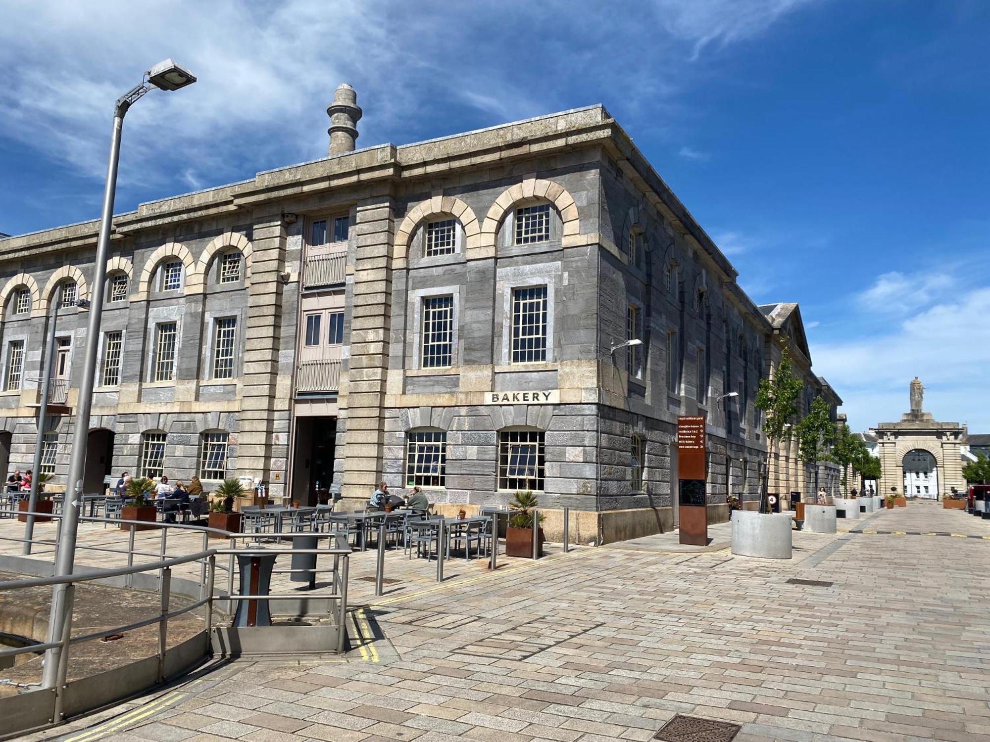 Royal William Yard Apartments Плаймаут Номер фото